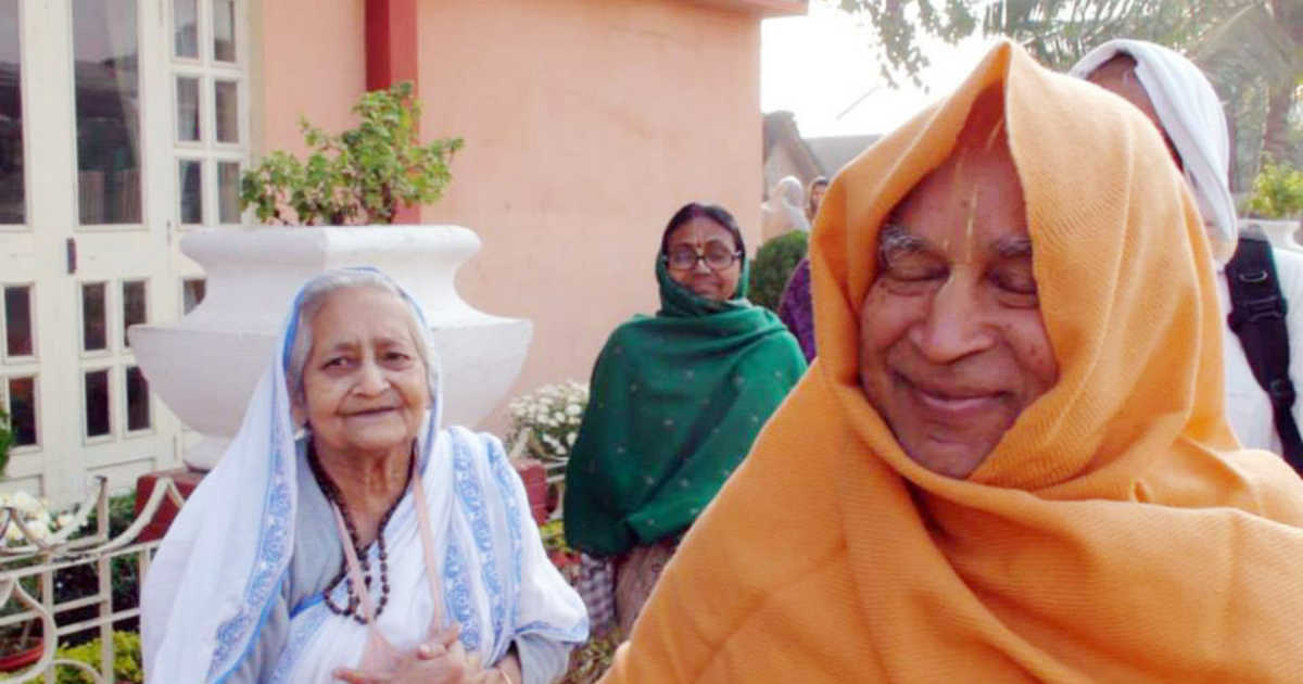 Subhag Swami Maharaj with His Mother